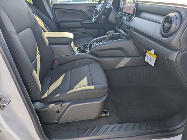 New 2026 Chevrolet Colorado W/T w/ WT Custom Package AWD/4WD image 36