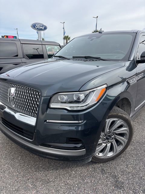Used 2024 Lincoln Navigator L Reserve image 2