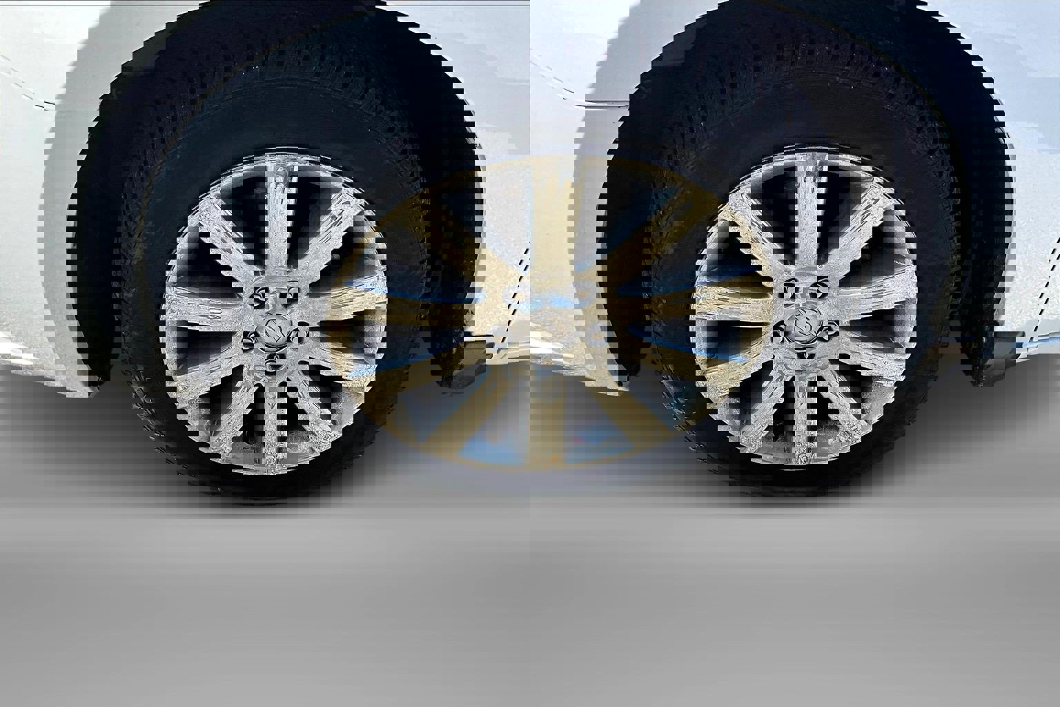 Used 2012 Chrysler 200 Touring image 2