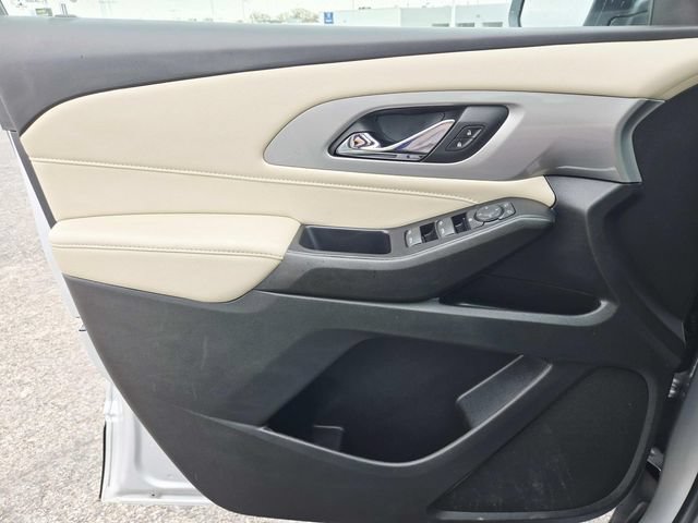 Certified 2022 Chevrolet Traverse LS AWD/4WD image 31
