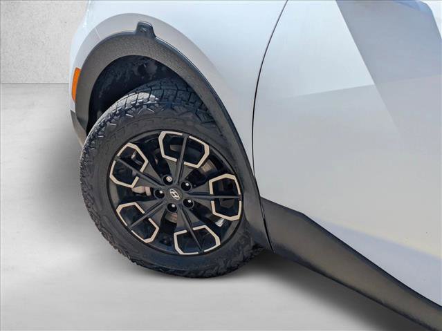 Used 2022 Hyundai Santa Cruz SEL Premium image 10