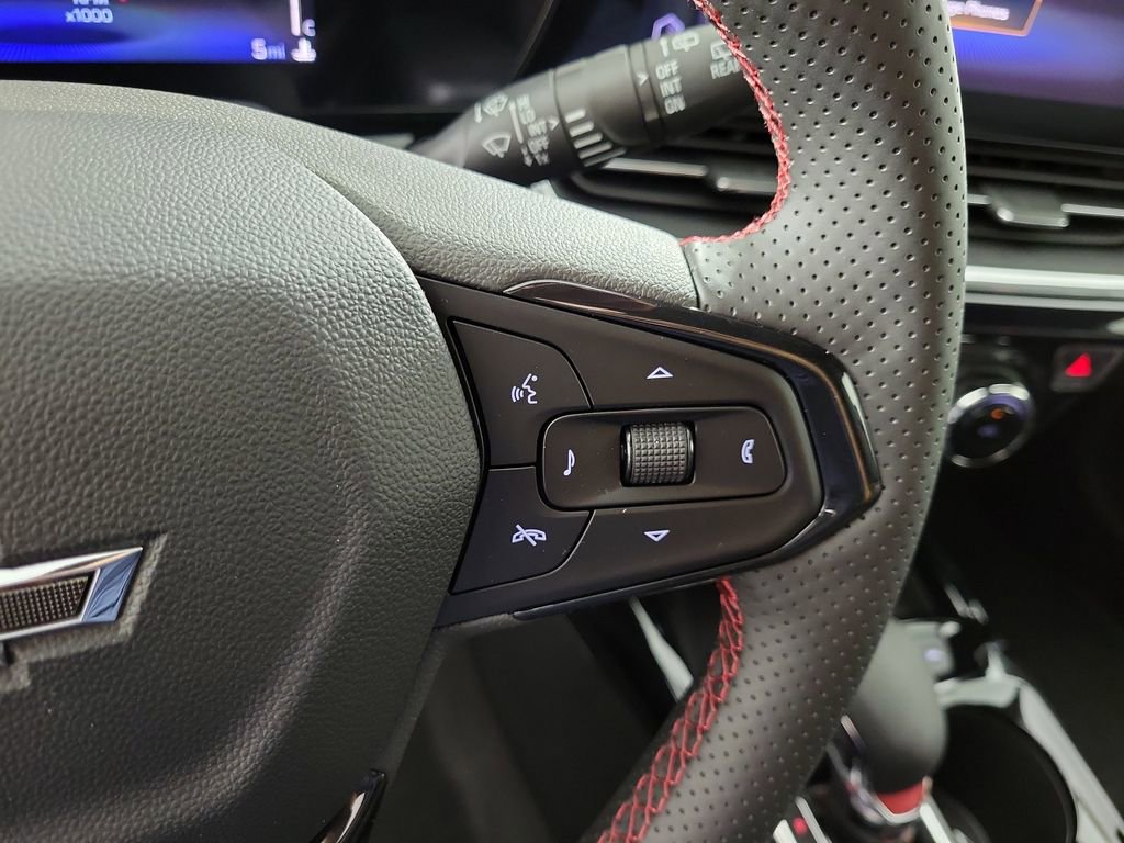 New 2026 Chevrolet Trax RS w/ Sunroof Package image 24