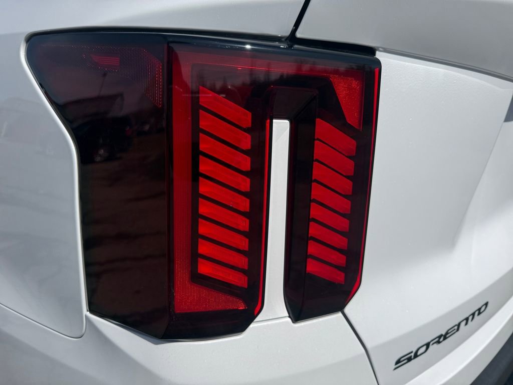 New 2026 Kia Sorento SX image 21