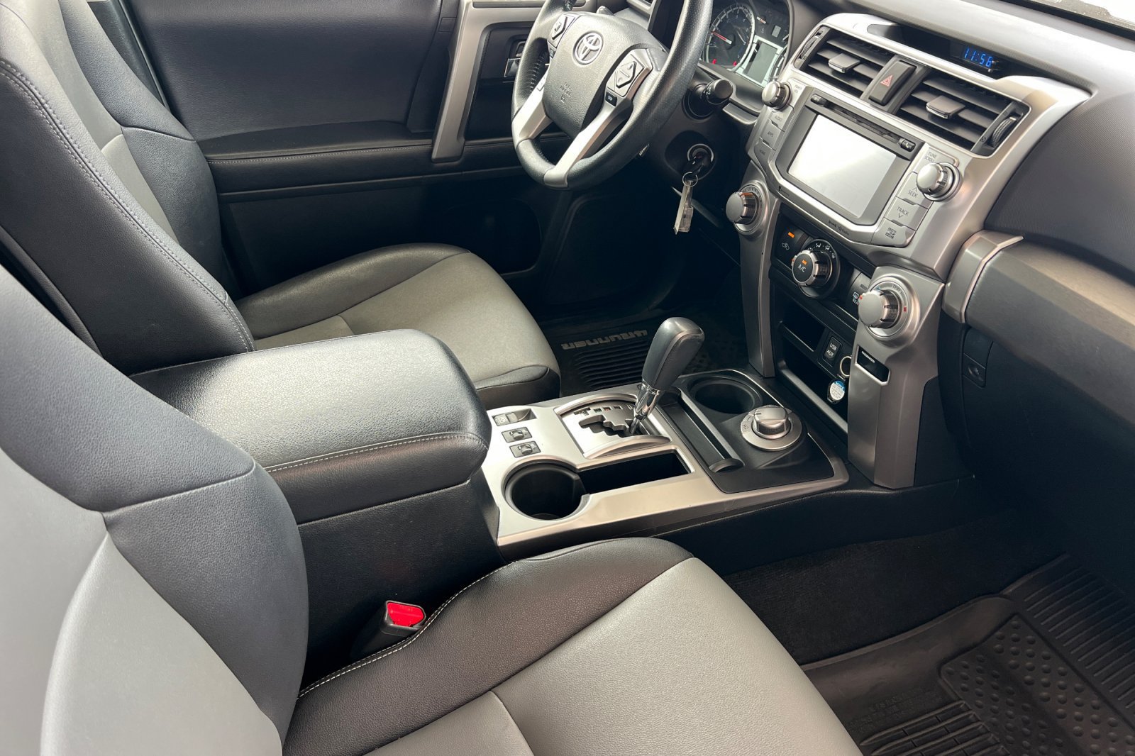 Certified 2018 Toyota 4Runner SR5 Premium AWD/4WD image 16