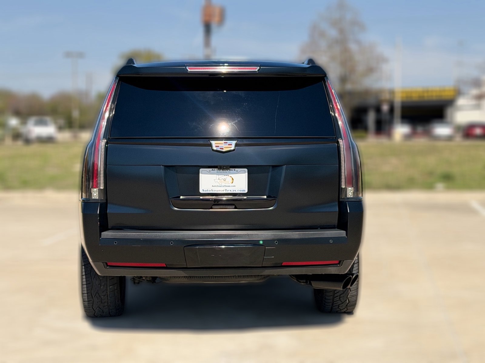 Used 2020 Cadillac Escalade Luxury AWD/4WD image 8