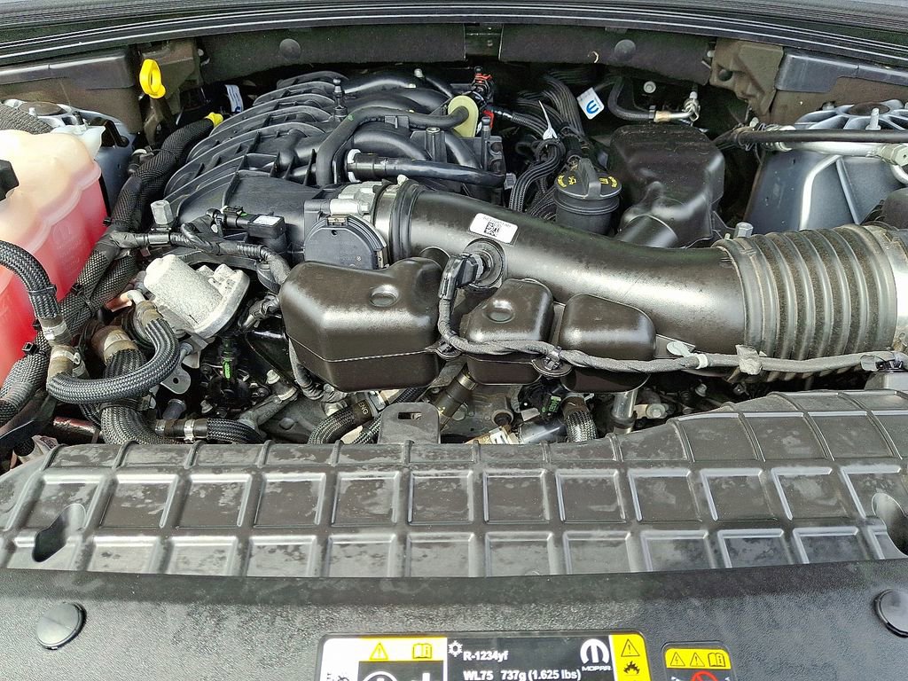 Certified 2024 Jeep Grand Cherokee L Laredo AWD/4WD image 29