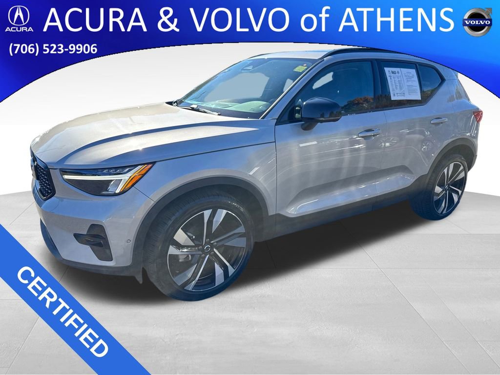 Certified 2025 Volvo XC40 B5 Plus