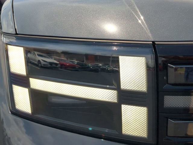 Certified 2024 Hyundai Santa Fe Limited image 9
