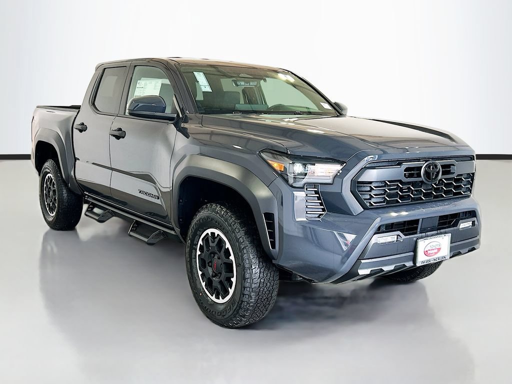 New 2026 Toyota Tacoma TRD Off-Road AWD/4WD image 3