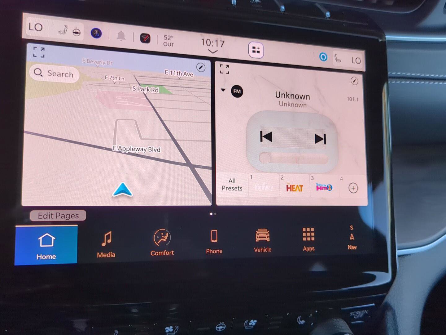 New 2025 Jeep Grand Cherokee Limited w/ Luxury Tech Group II image 25