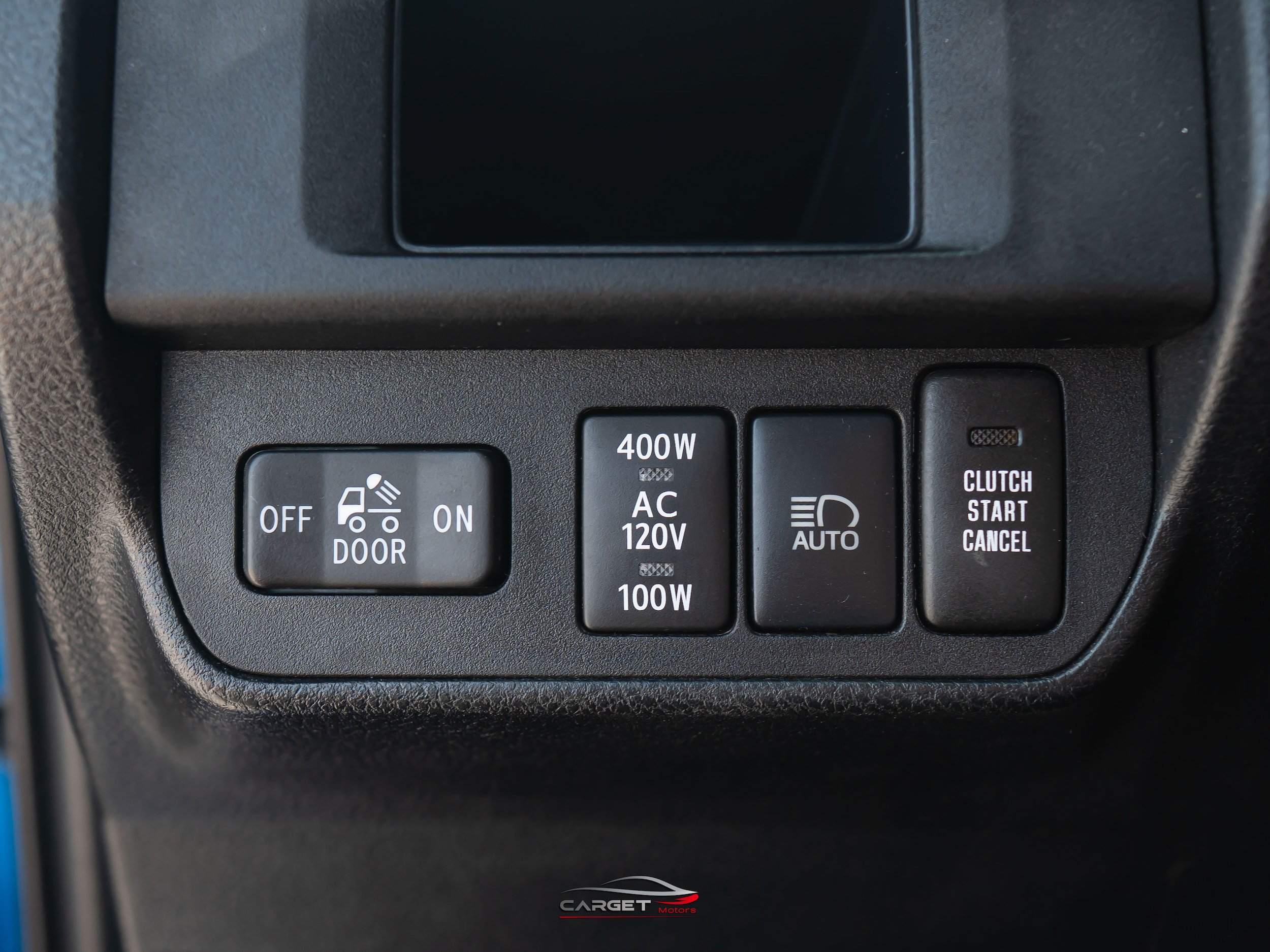 Used 2018 Toyota Tacoma TRD Sport AWD/4WD image 34