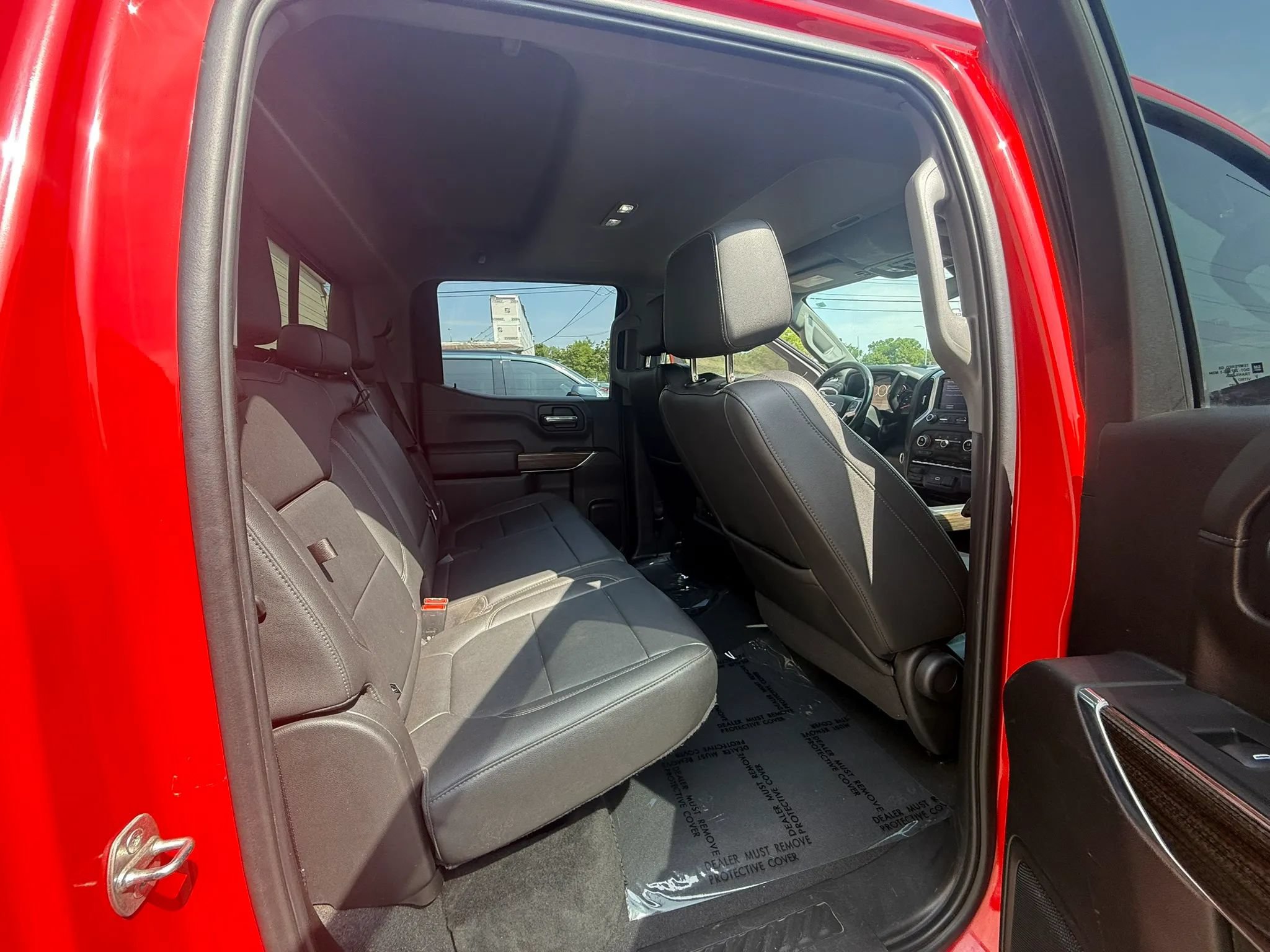 Used 2021 Chevrolet Silverado 1500 LT Trail Boss w/ Convenience Package II AWD/4WD image 26
