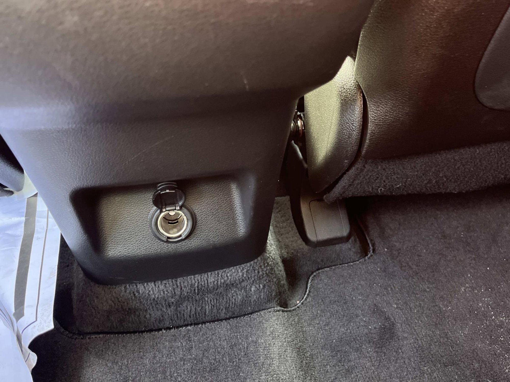 Used 2024 Kia Telluride EX image 35