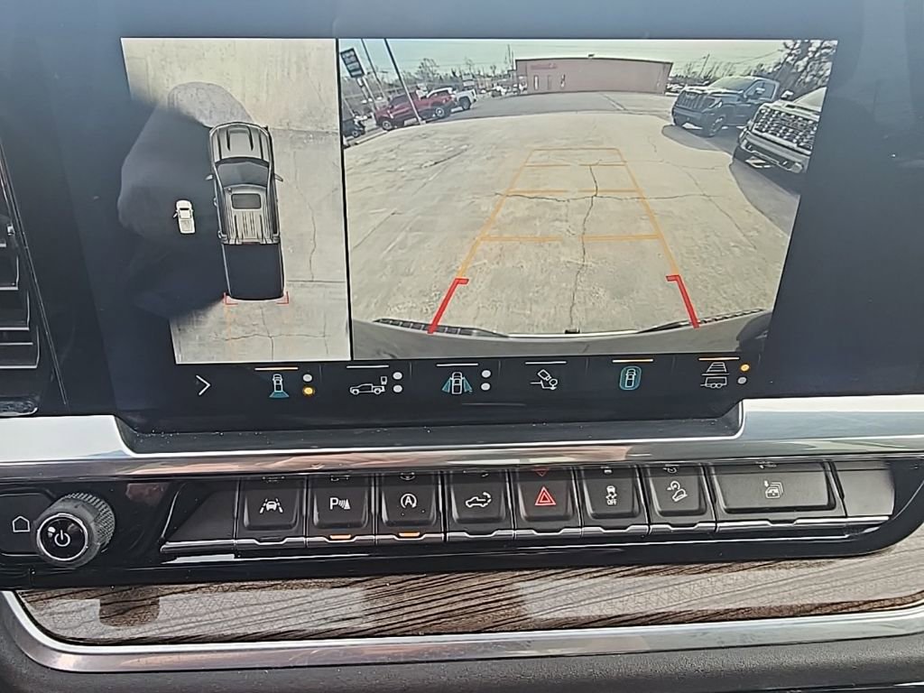 Used 2022 Chevrolet Silverado 1500 LT w/ All Star Edition Plus image 19