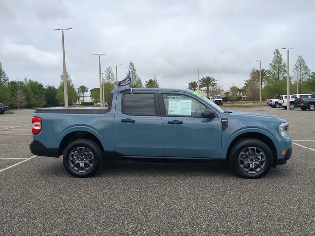 Used 2023 Ford Maverick XLT image 3