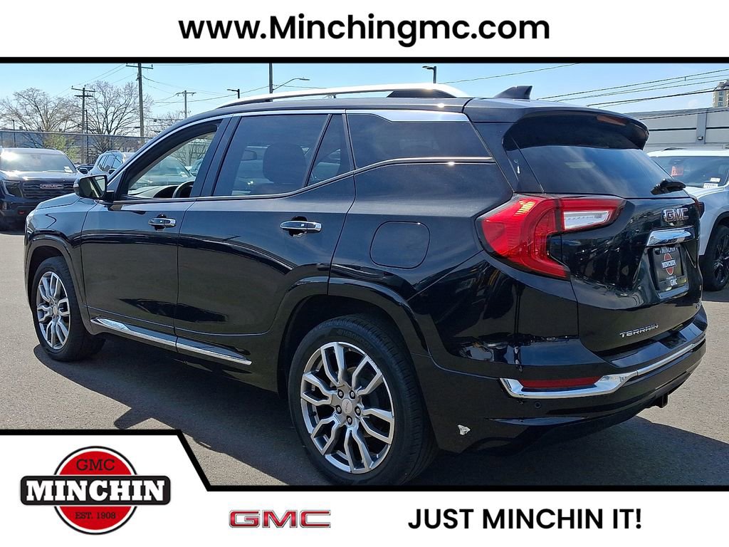 Used 2022 GMC Terrain Denali AWD/4WD image 4