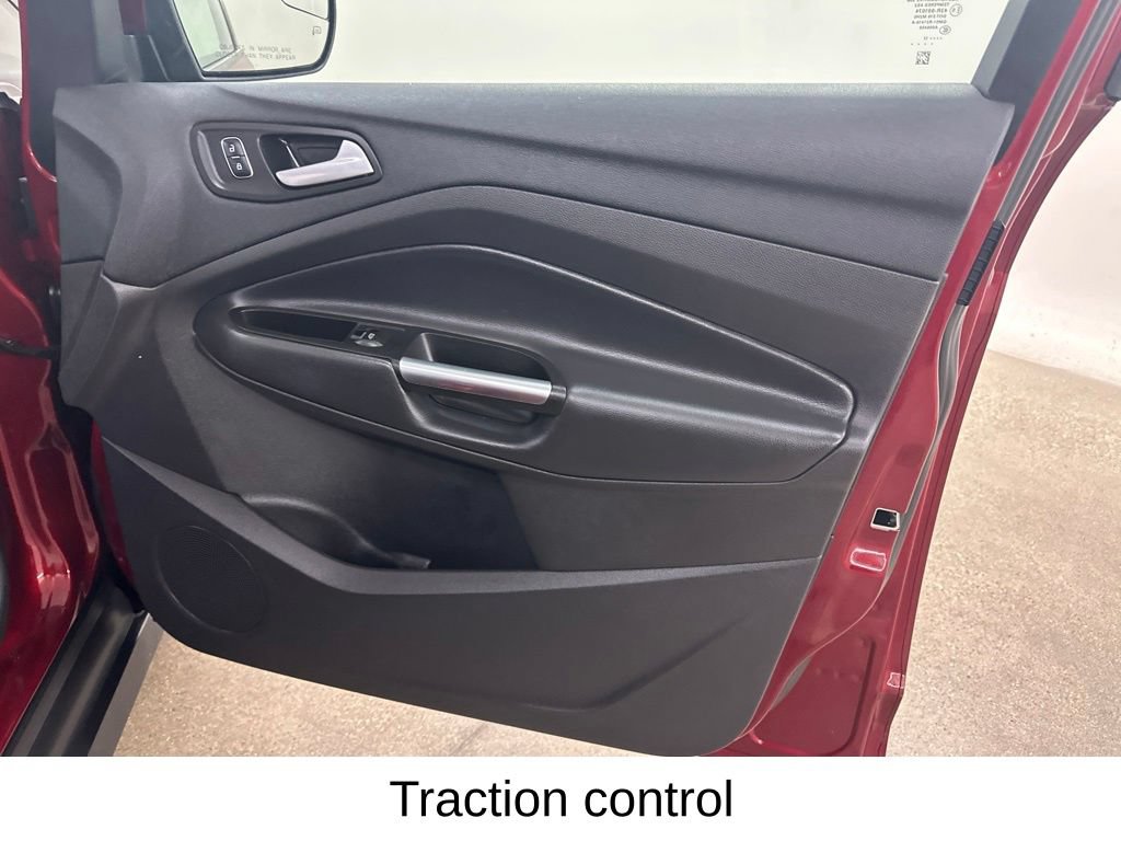 Used 2017 Ford C-MAX Energi SE w/ Equipment Group 402A FWD image 23
