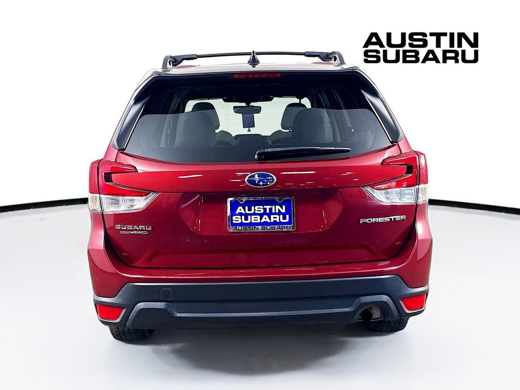 Used 2024 Subaru Forester Premium image 6
