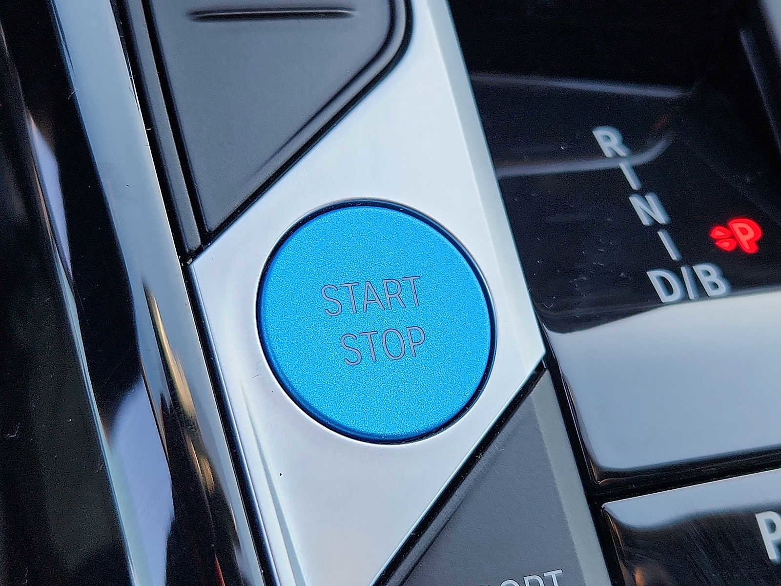 Certified 2023 BMW i4 eDrive40 w/ Premium Package image 23