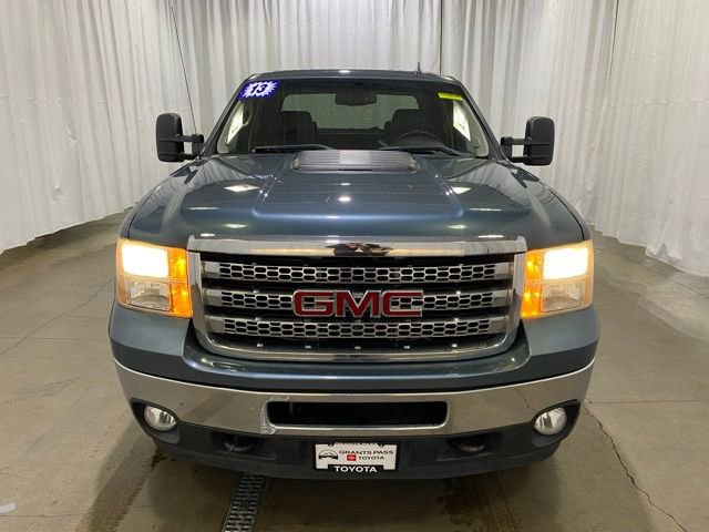 Used 2013 GMC Sierra 2500 SLT w/ SLT Convenience Package image 9