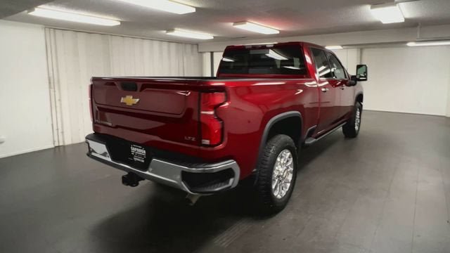 Certified 2025 Chevrolet Silverado 2500 LTZ w/ LTZ Premium Package AWD/4WD image 8