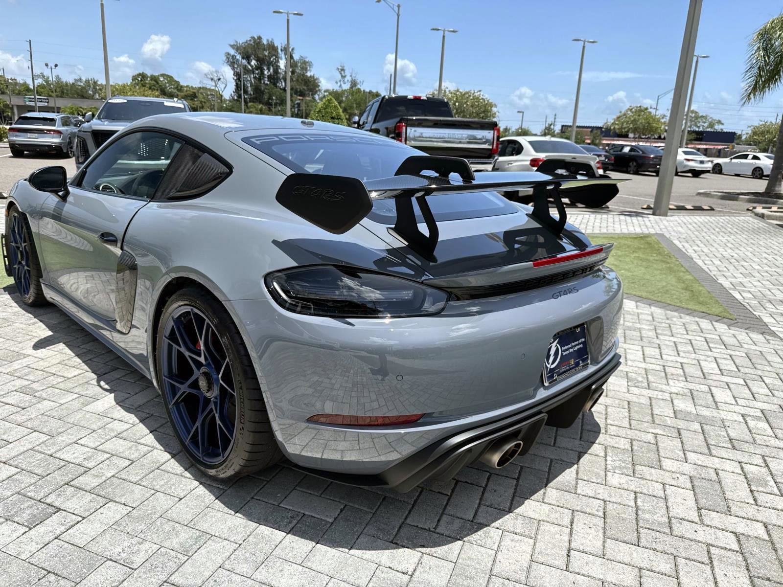Used 2024 Porsche 718 Cayman GT4 RS RWD image 13