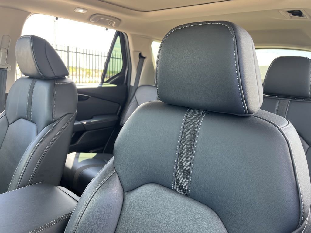 Certified 2025 Honda Pilot Touring image 26