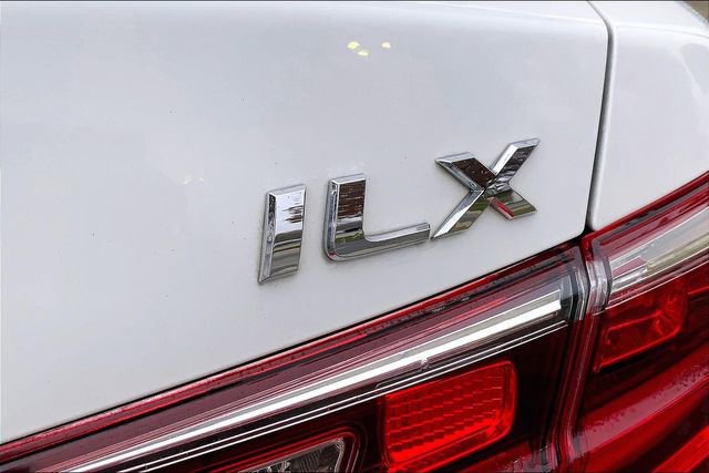 Used 2016 Acura ILX 2.4L image 8