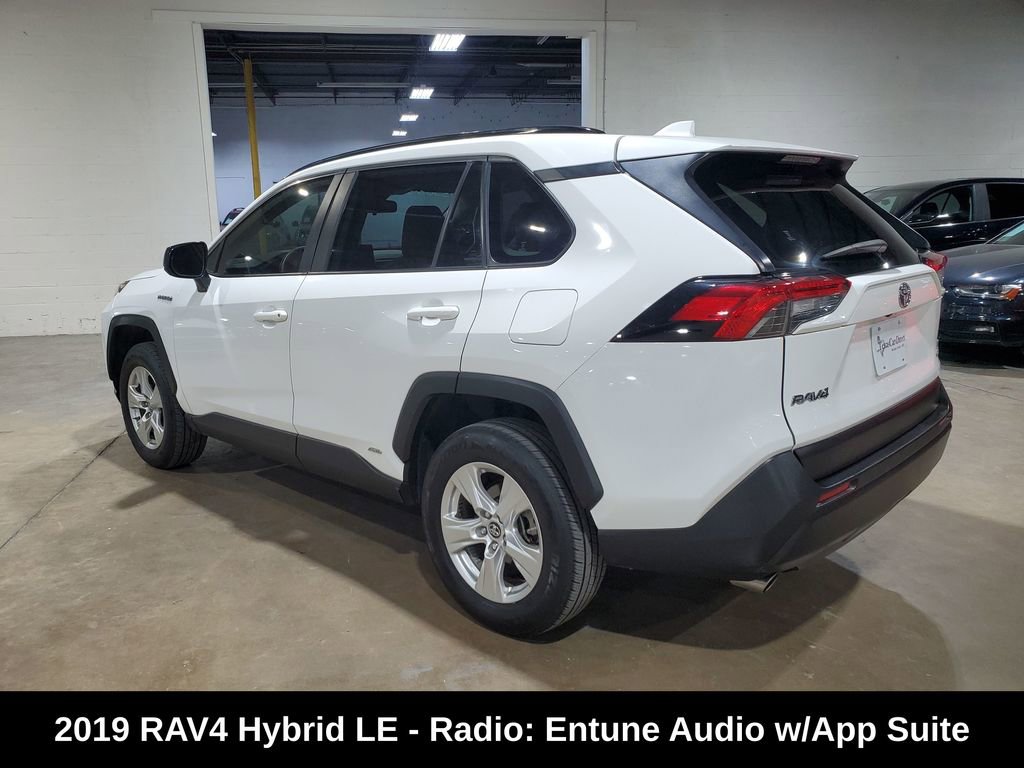 Used 2019 Toyota RAV4 LE AWD/4WD image 11