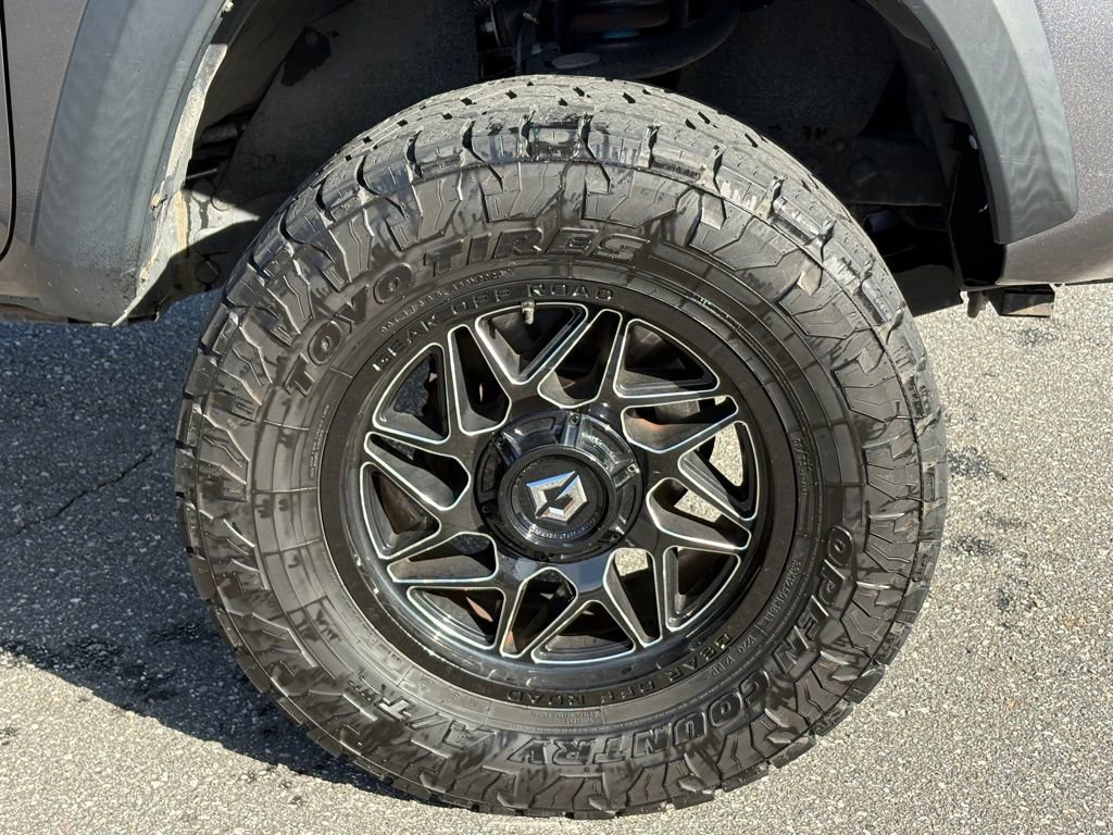 Used 2019 Toyota Tacoma TRD Off-Road image 13