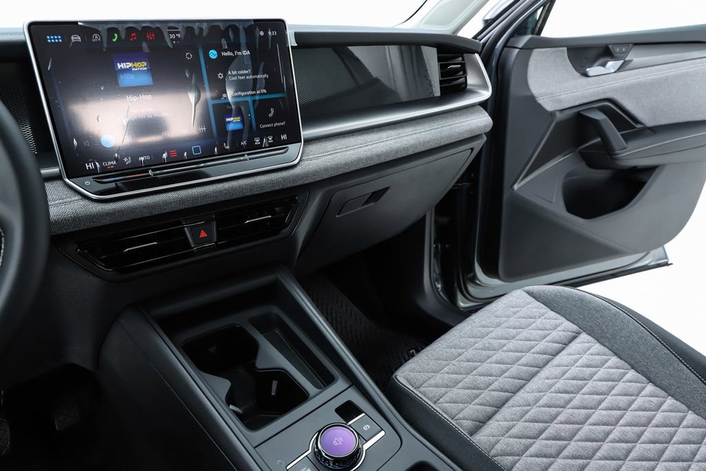 New 2026 Volkswagen Tiguan S image 23