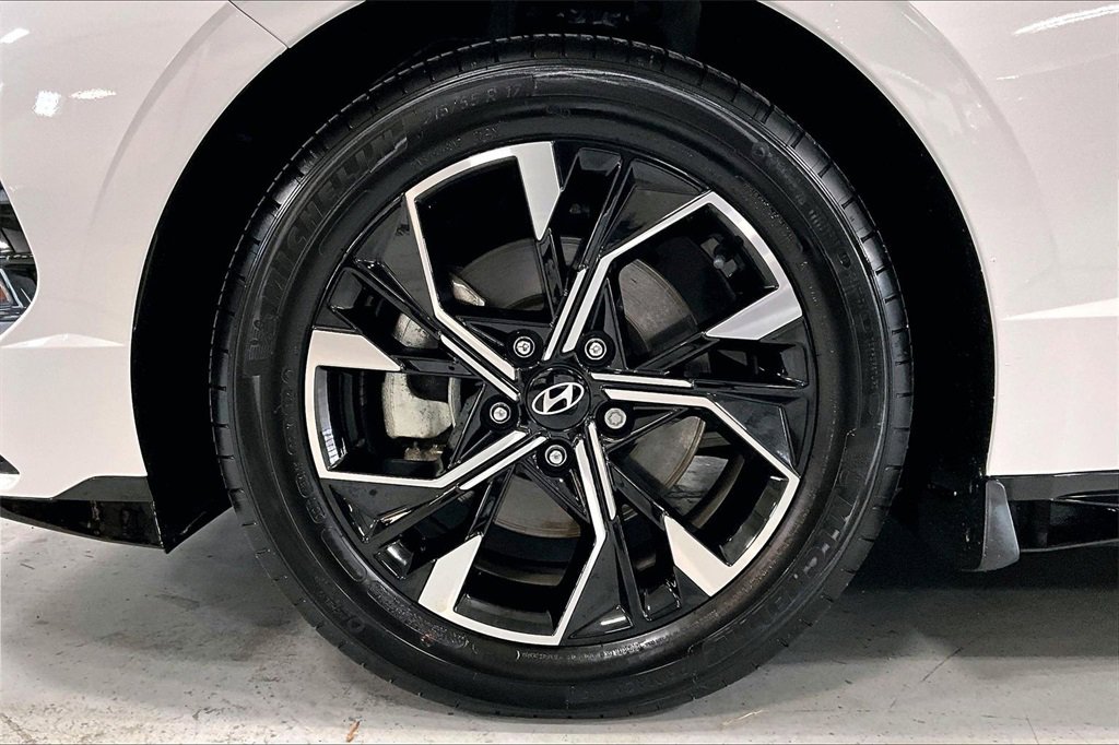 Used 2024 Hyundai Sonata SEL image 8