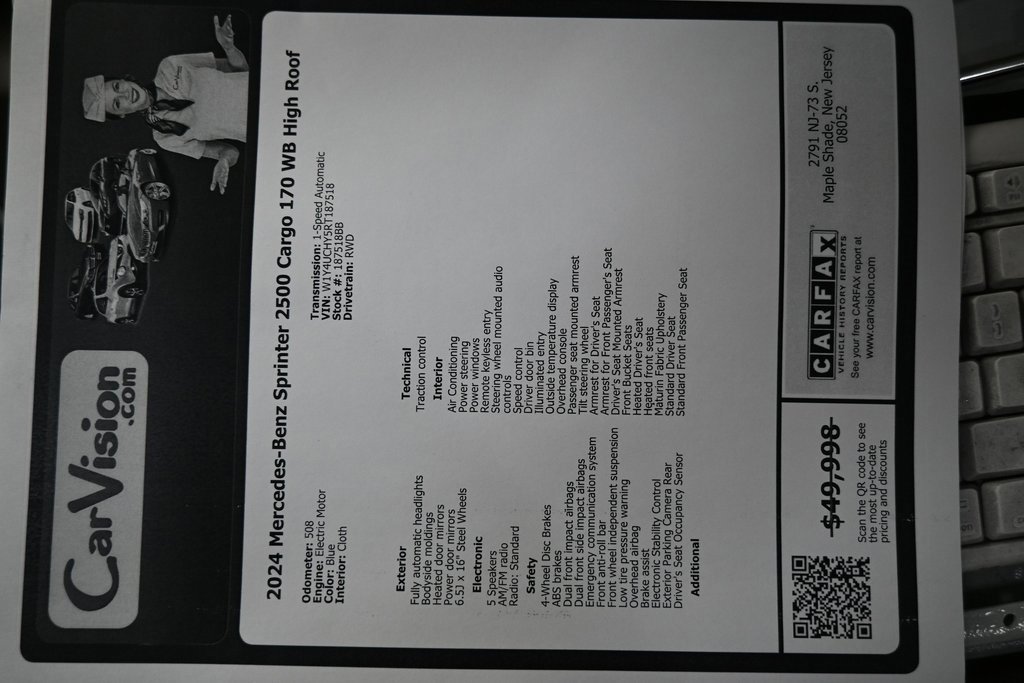 Used 2024 Mercedes-Benz eSprinter 170 Cargo image 3