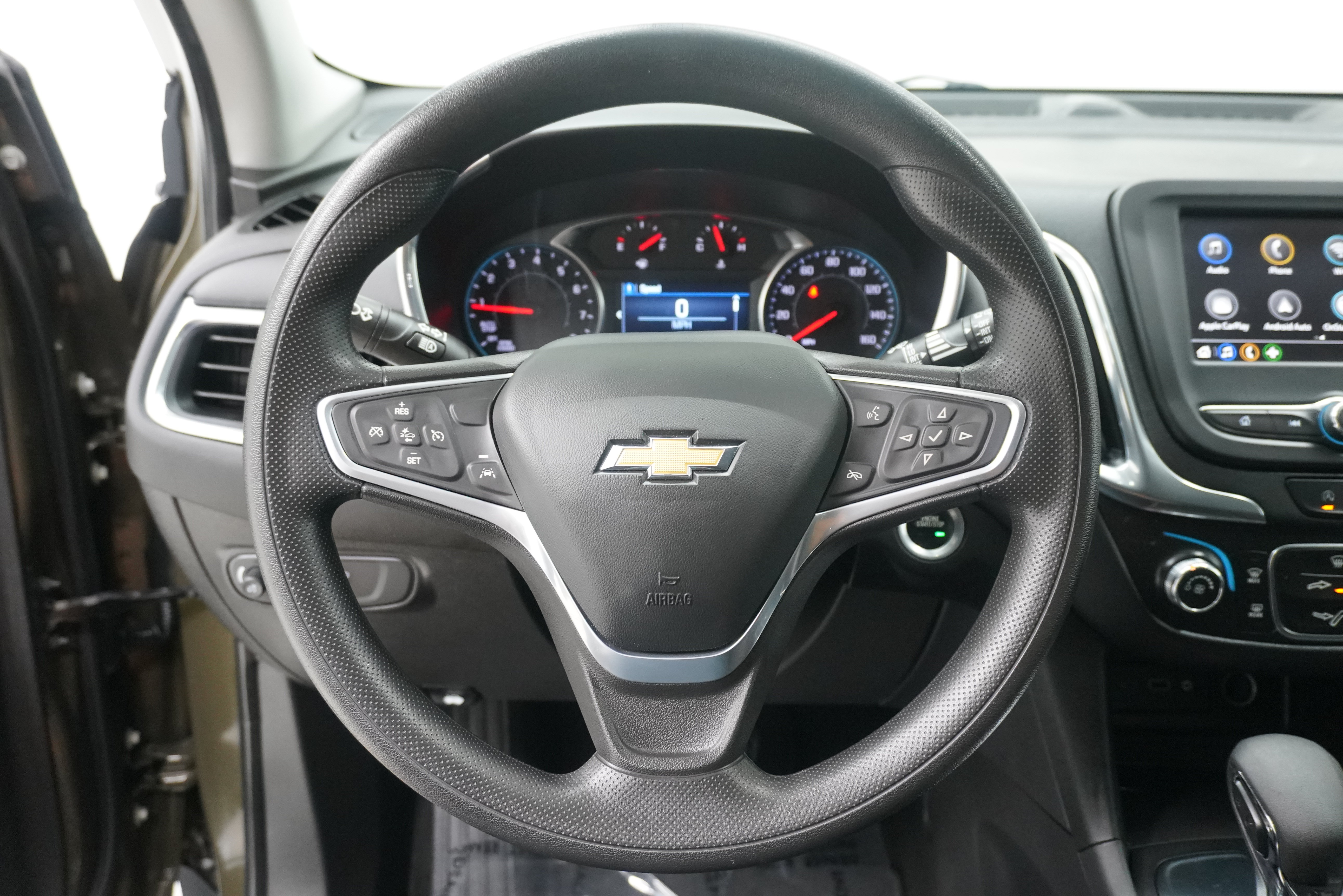Used 2023 Chevrolet Equinox LT FWD image 16