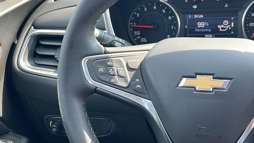 Used 2023 Chevrolet Equinox LT image 24