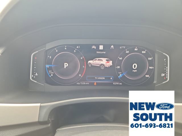 Used 2020 Volkswagen Atlas Cross Sport SEL Premium image 21