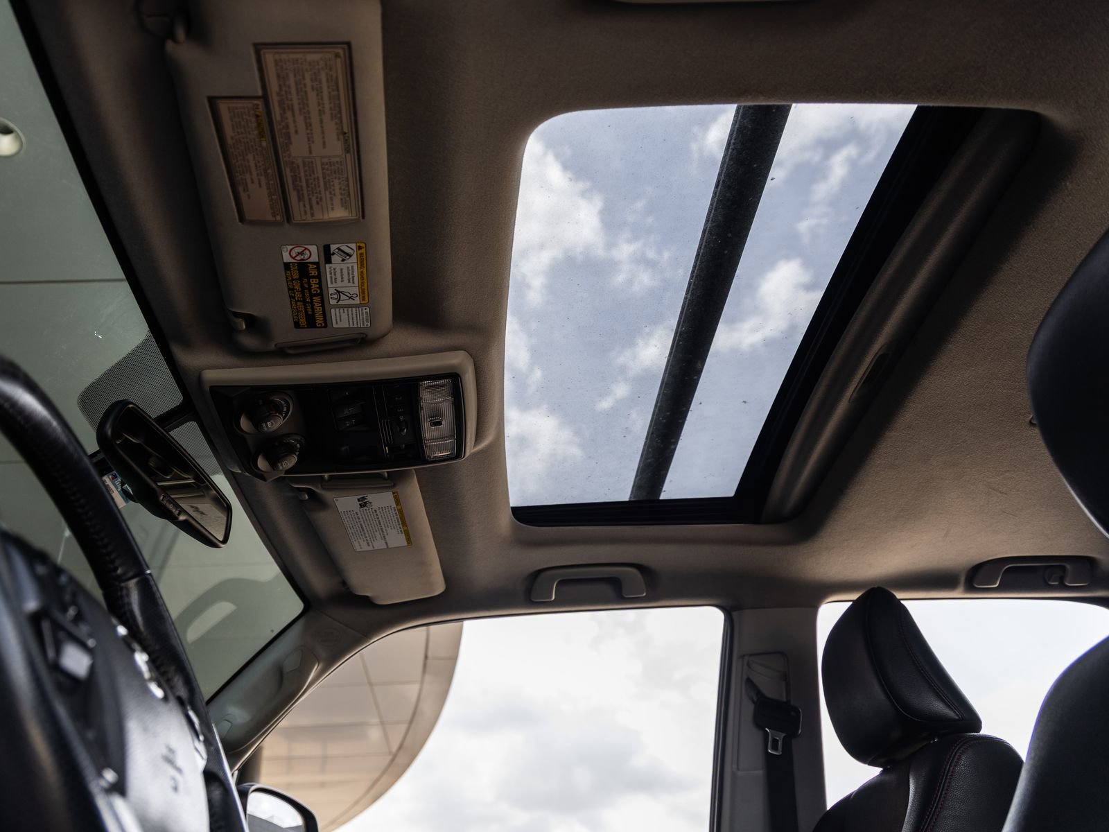 Used 2016 Toyota 4Runner Trail Premium AWD/4WD image 23