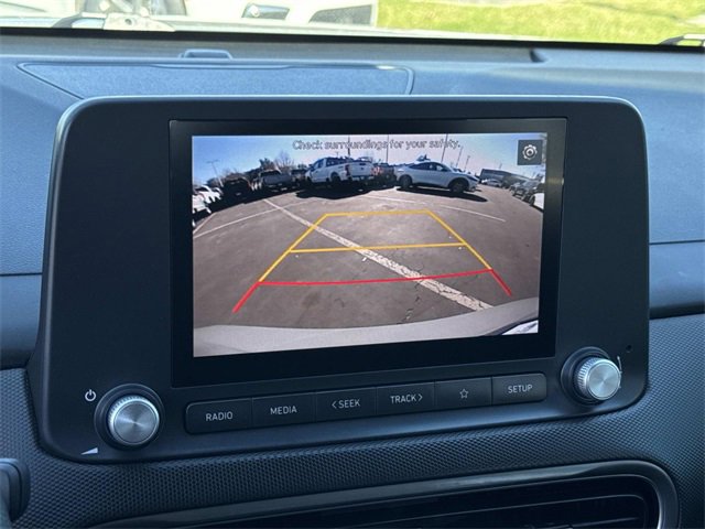 Used 2023 Hyundai Kona SE image 15