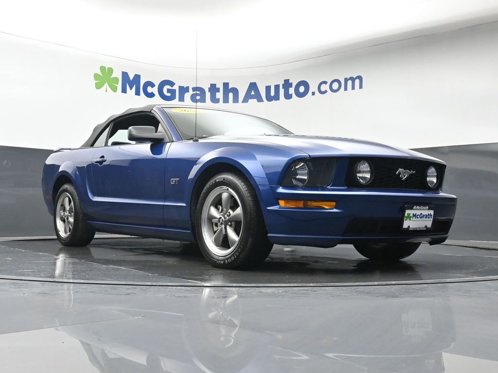 Used 2006 Ford Mustang GT RWD image 21