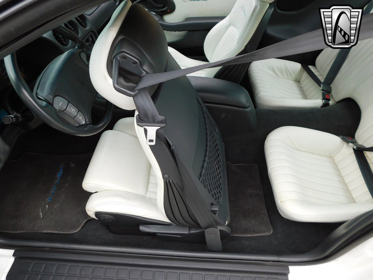 Used 1994 Pontiac Firebird Coupe image 22