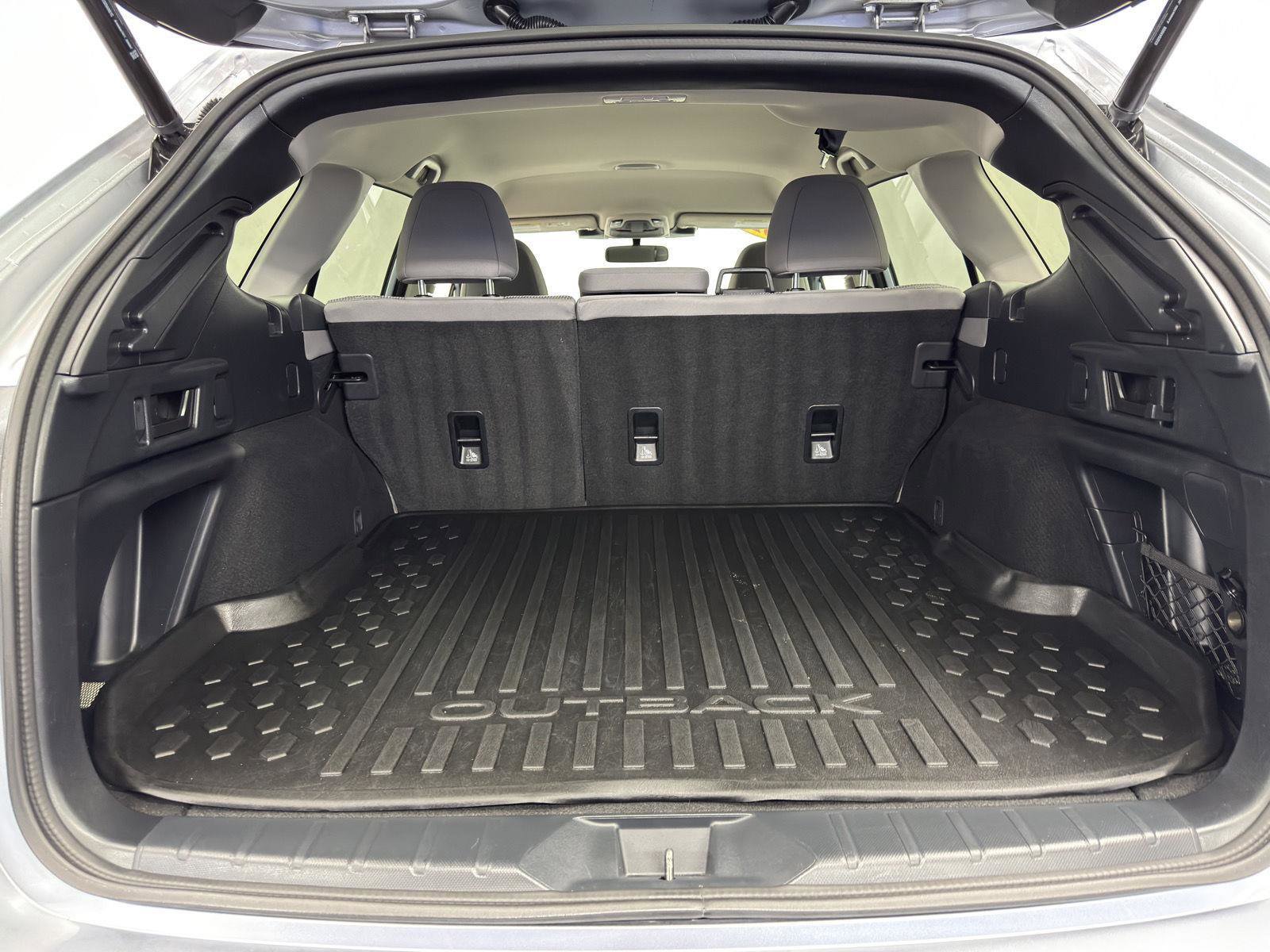 Used 2024 Subaru Outback Premium image 26