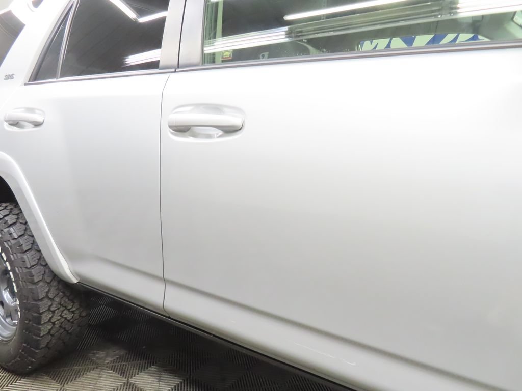 Used 2021 Toyota 4Runner SR5 AWD/4WD image 26
