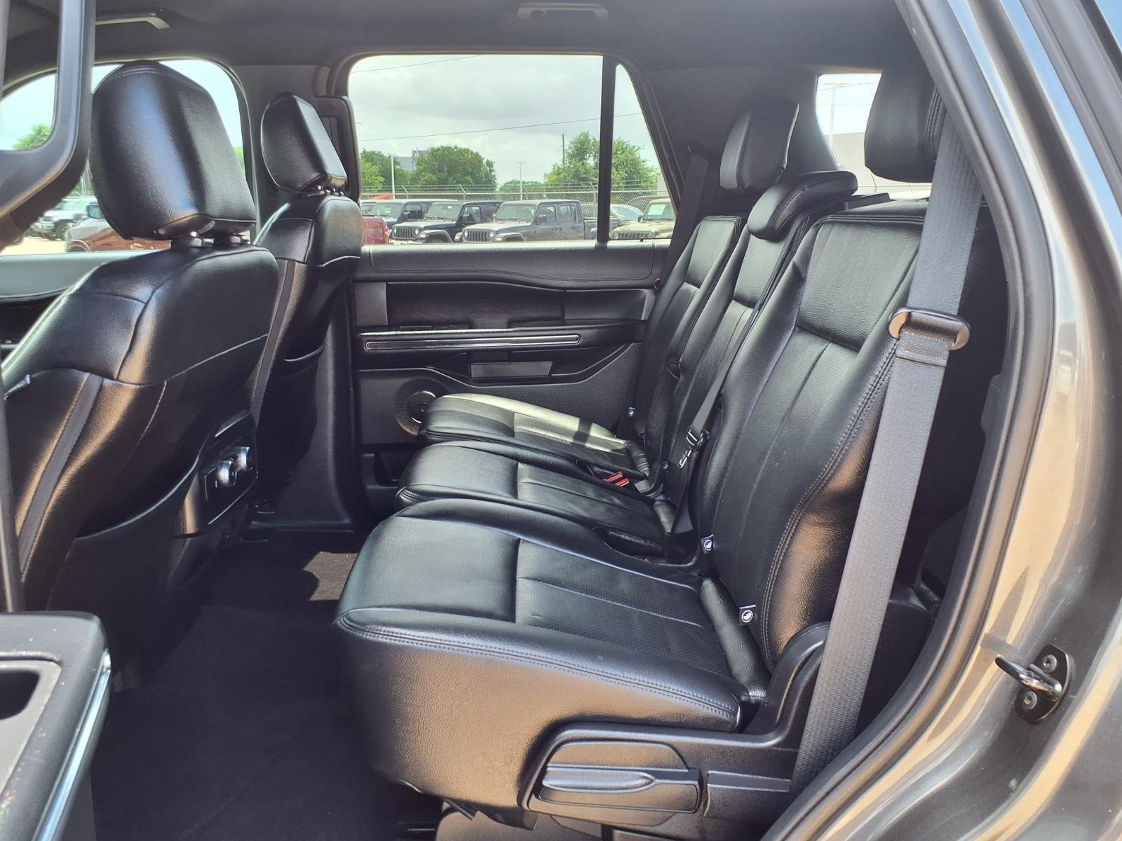 Used 2021 Ford Expedition XL RWD image 20
