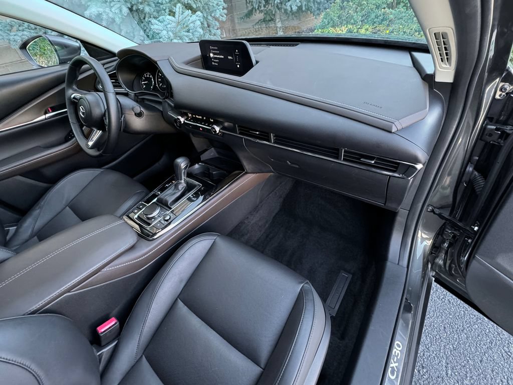 Used 2025 MAZDA CX-30 AWD 2.5 S w/ Premium Package image 36