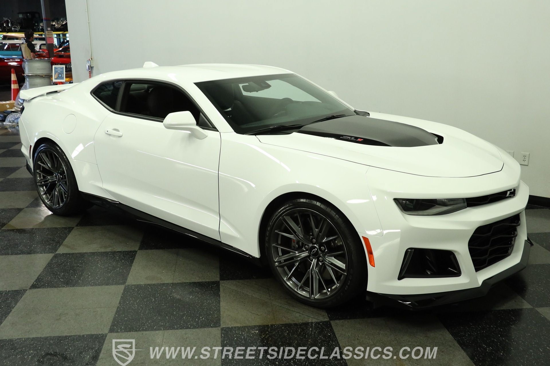 Used 2023 Chevrolet Camaro ZL1 RWD image 14