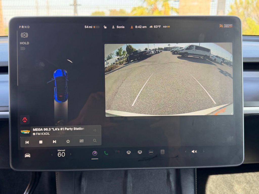 Used 2021 Tesla Model Y Long Range AWD/4WD image 27