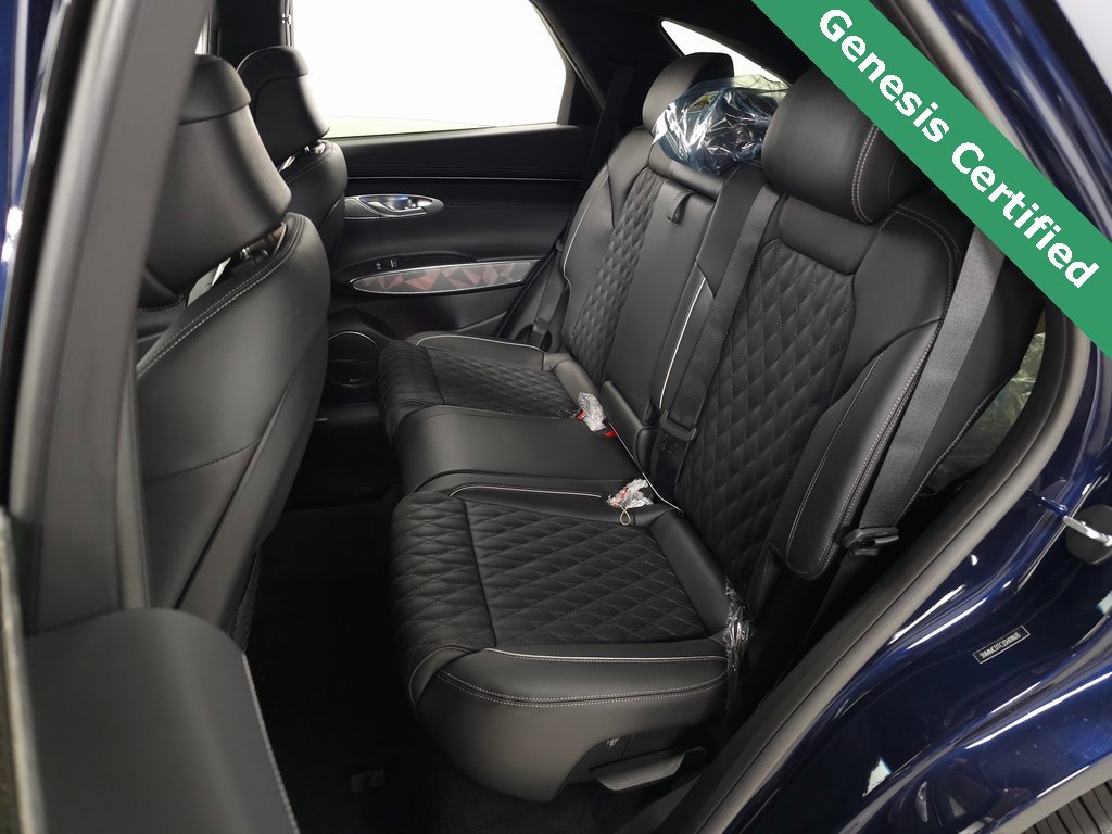 Used 2025 Genesis GV70 3.5T Sport w/ Sport Advanced Package image 35