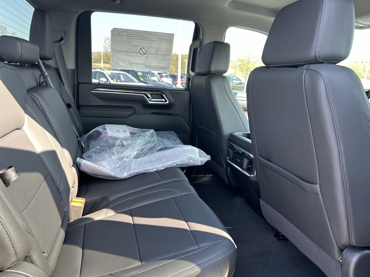 New 2026 Chevrolet Silverado 3500 LTZ w/ LTZ Convenience Package AWD/4WD image 19
