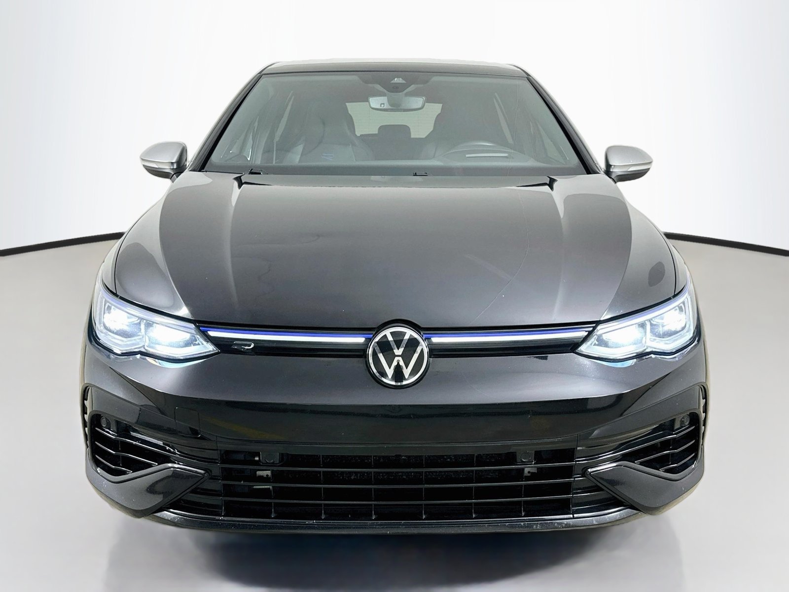 Used 2023 Volkswagen Golf R AWD/4WD image 2