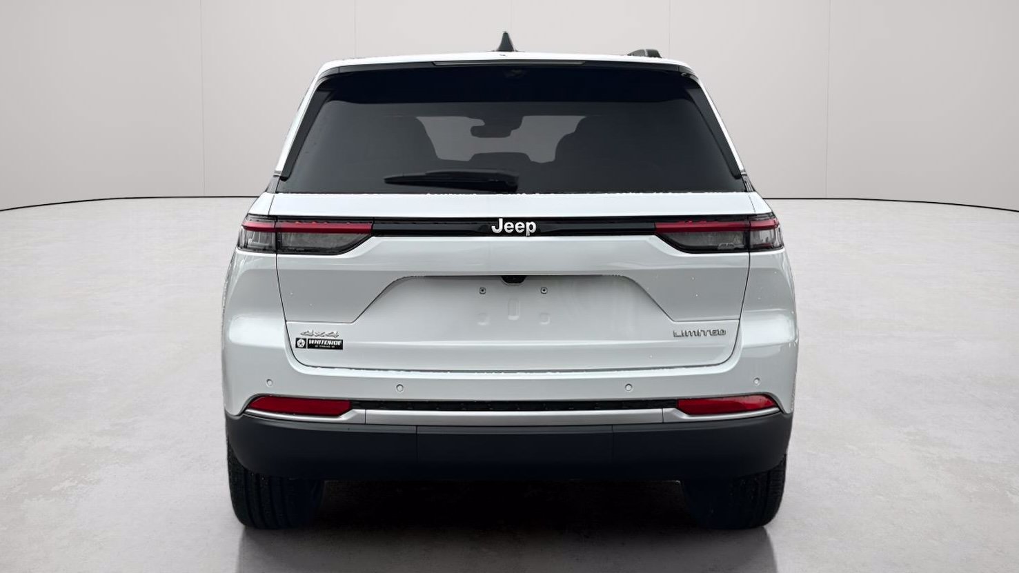New 2026 Jeep Grand Cherokee Limited w/ Luxury Tech Group II AWD/4WD image 5